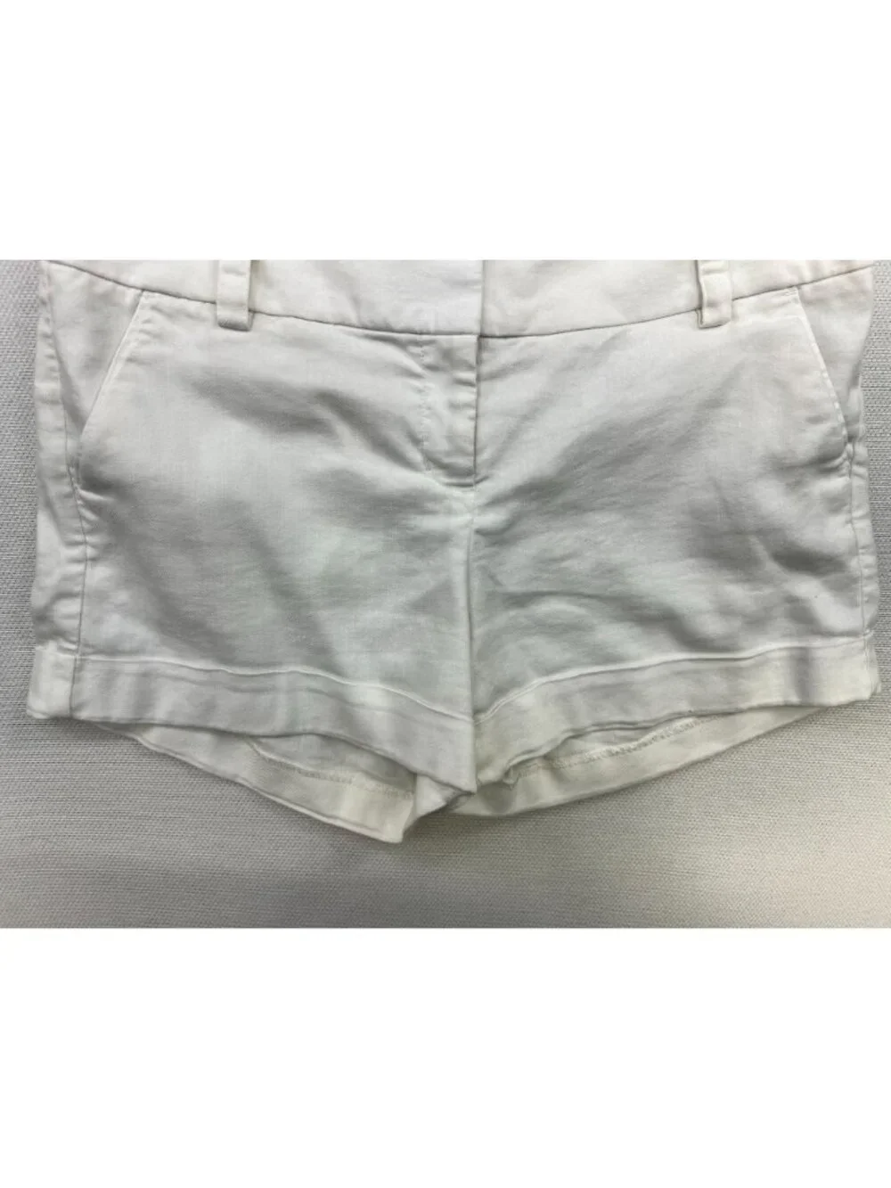 Express Women's Linen Blend Chino Shorts Flat Front Stretch Size 8 White Solid
